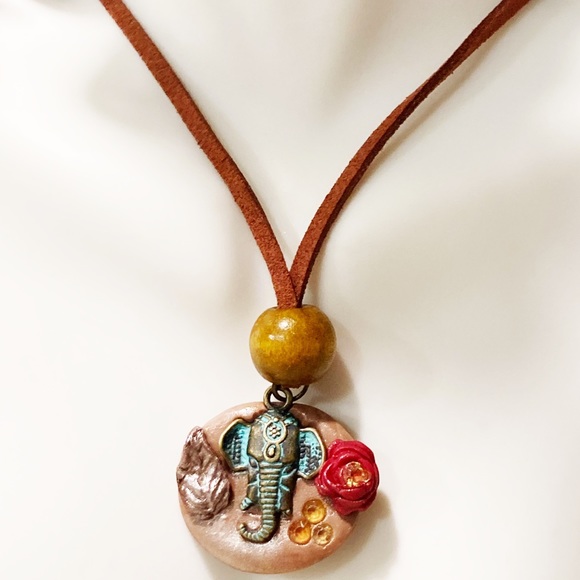 Ganesha Lord Hindu God Luck, Prosperity and protection Necklace - Picture 6 of 10